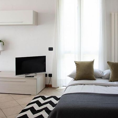Ca' Gialla 2 - Sul Lago Di Lugano, Terrazza E Parcheggio - Cadegliano Viconago Ngoại thất bức ảnh