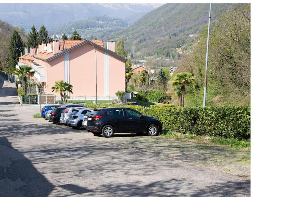 Ca' Gialla 2 - Sul Lago Di Lugano, Terrazza E Parcheggio - Cadegliano Viconago Ngoại thất bức ảnh